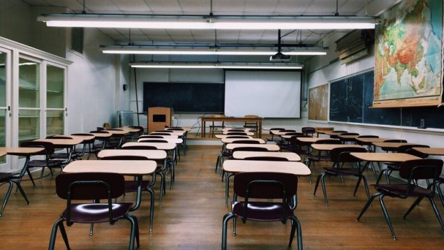 rsz_classroom-2093743_1280