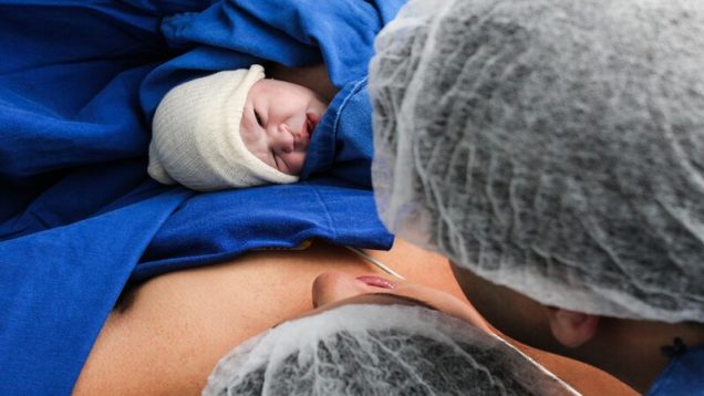rsz_birth-2747060_1280