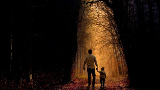 father-2770301_1280