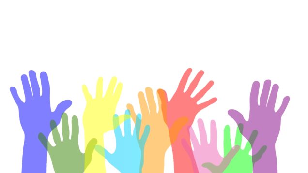 volunteer-hands-help-stockpack-pixabay
